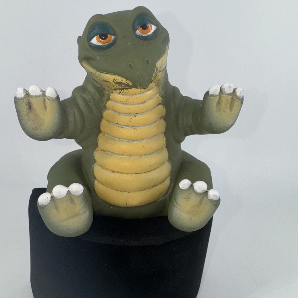 Hand Puppet Toy The Land Before Time‎ "Spike" Pizza Hut Rubber Vintage